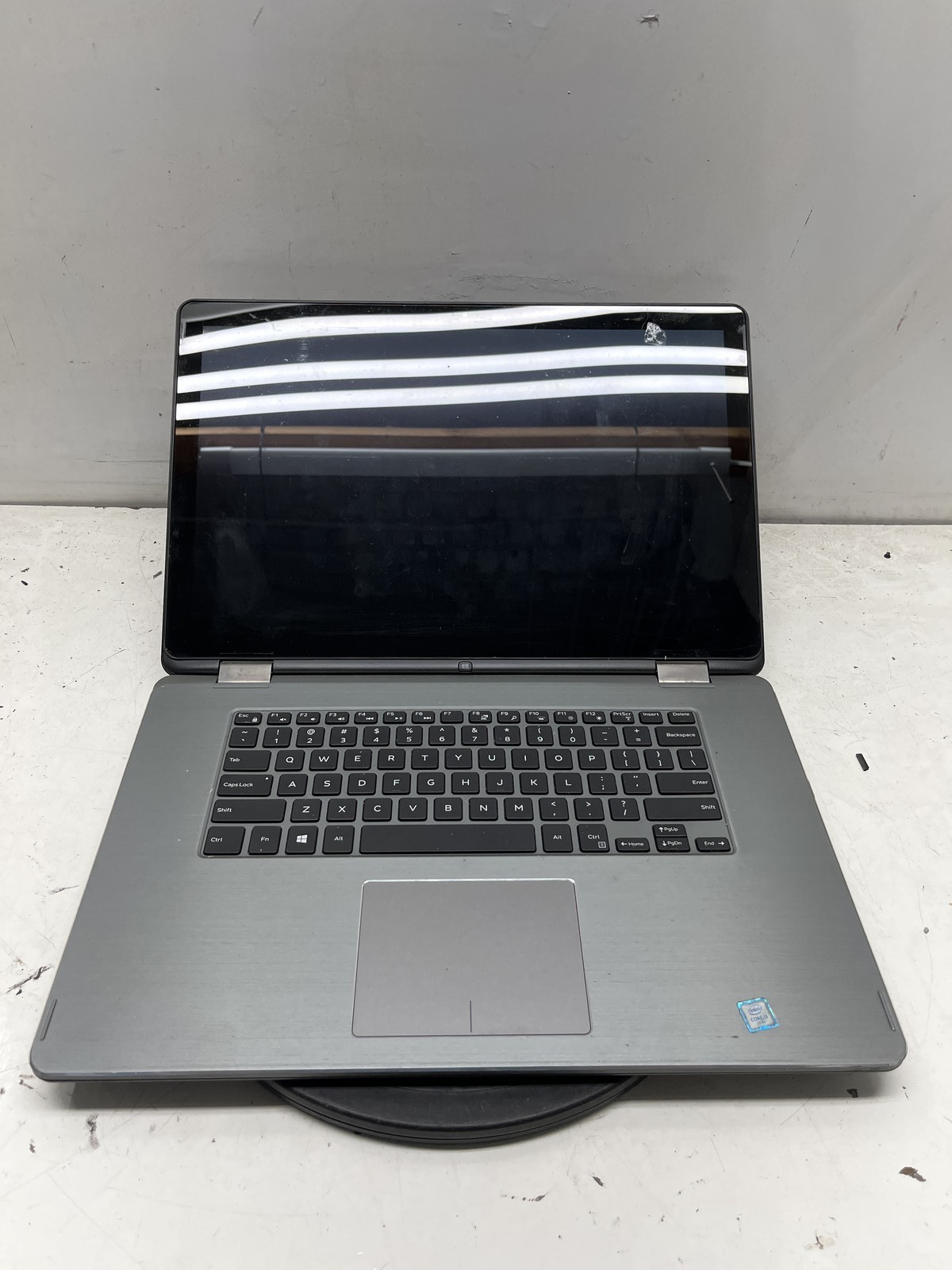 Dell Inspiron 15-7568 Intel Core i3-6100U 20.3GHz 4GB NO HDD