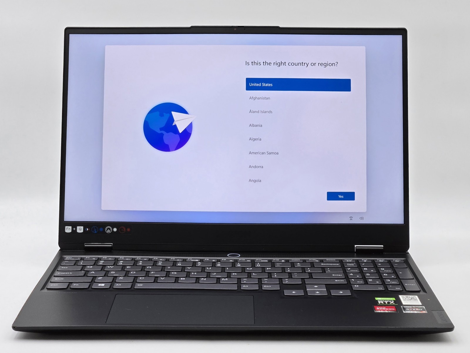 Lenovo Legion S7 15ACH6 15" UHD 4K RYZEN 9 5900HX WITH RADEON GRAPHICS 1TB SSD