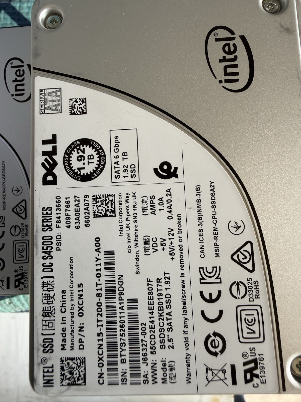 Dell Intel DC S4500 1.92TB SATA 6Gbps 2.5" SSD SSDSC2KB019T7R 0XCN15 R740 R640