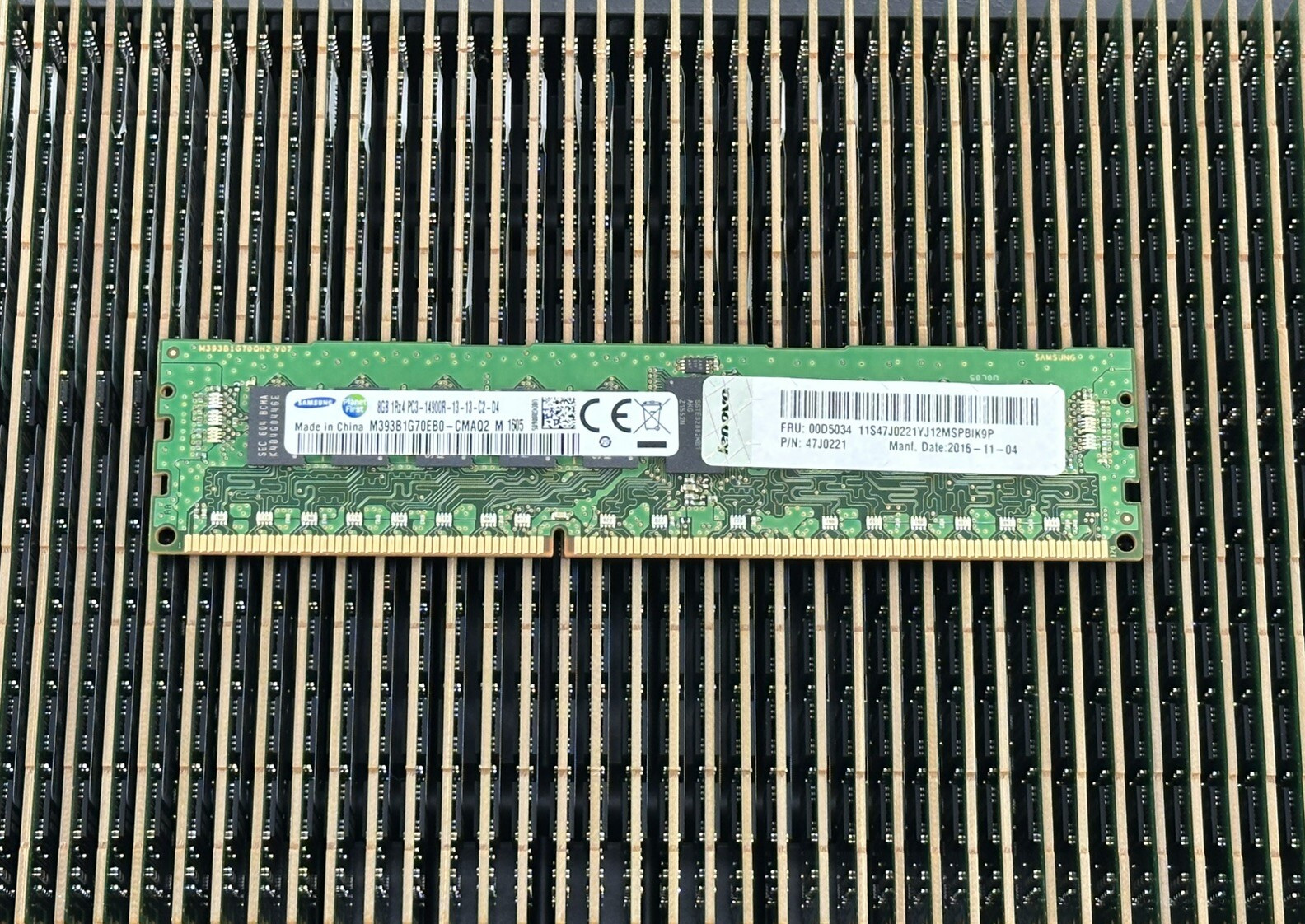 32GB Lot of 4 8GB 1Rx4 PC3-14900R ECC RDIMM RAM Memory Server IBM Lenovo Samsung