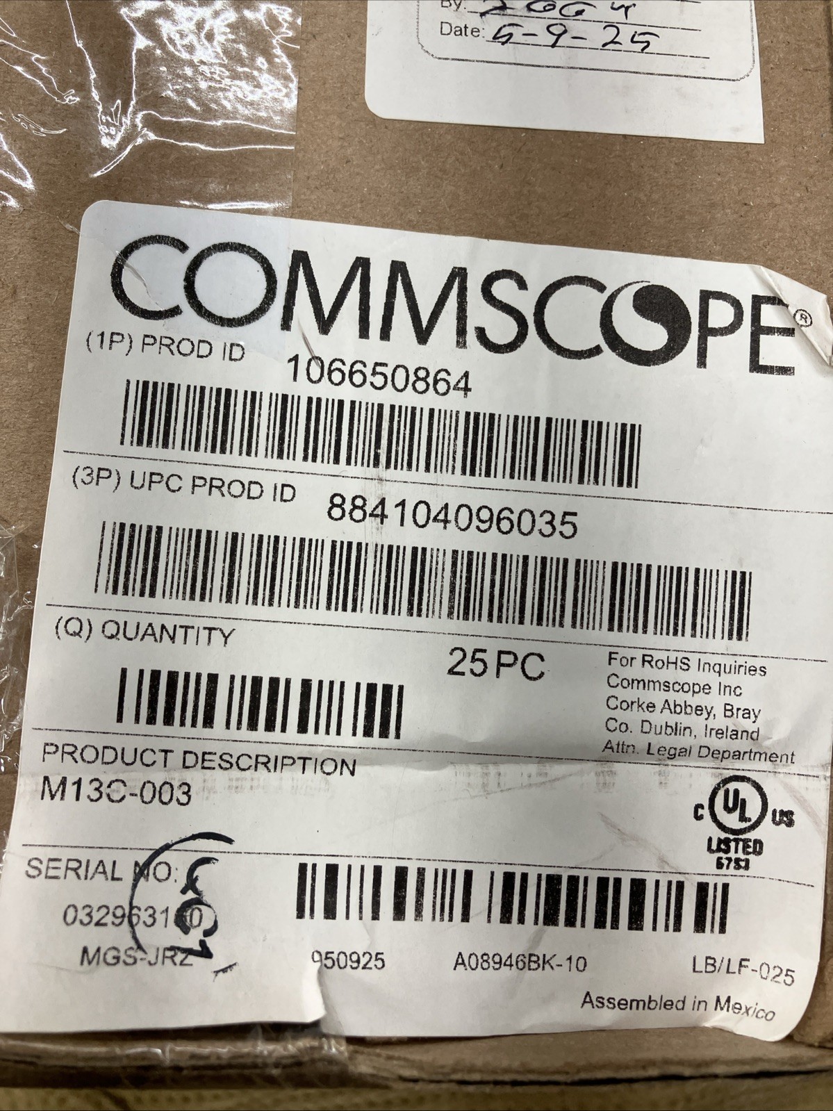 Commscope M13C-003 3-Port M-Series Black Furniture Faceplate 25-qty