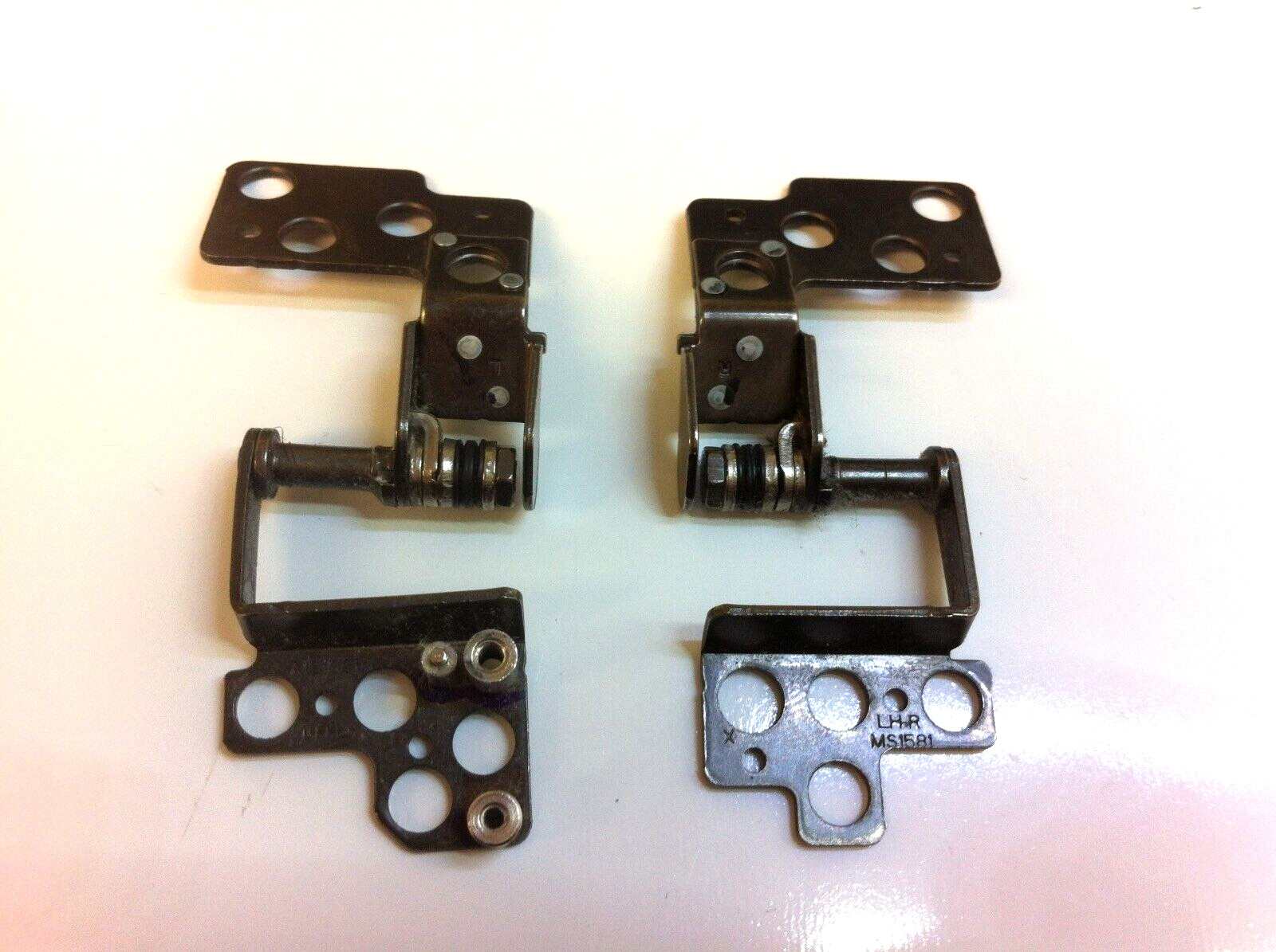 OEM MSI Katana GF66 11SC 11UC 11UD 11UE 11UG MS-1581 MS-1582 LCD Hinges L+R 119