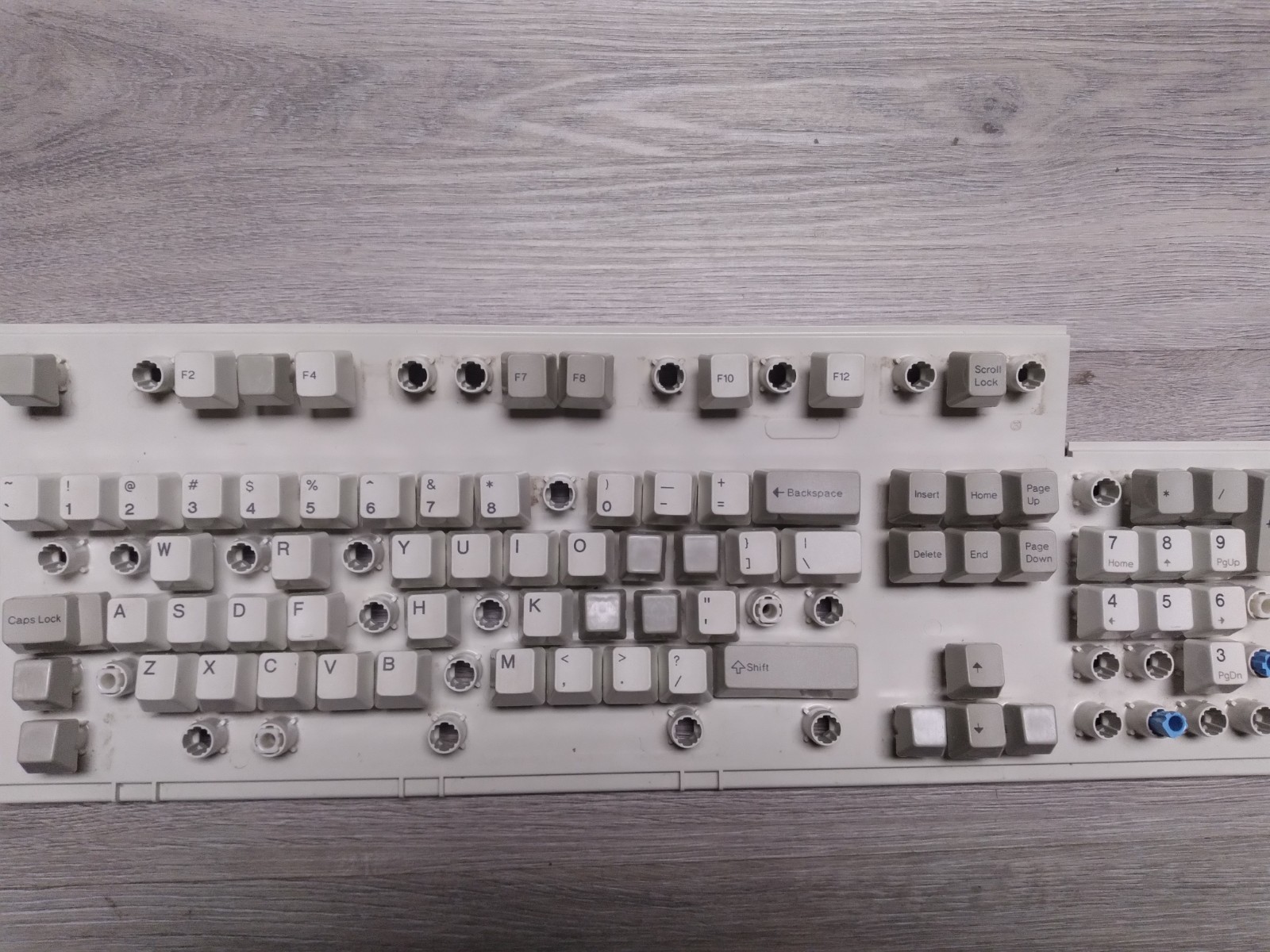 IBM Keyboard Model M - Part # 1391401 Replacement Keys