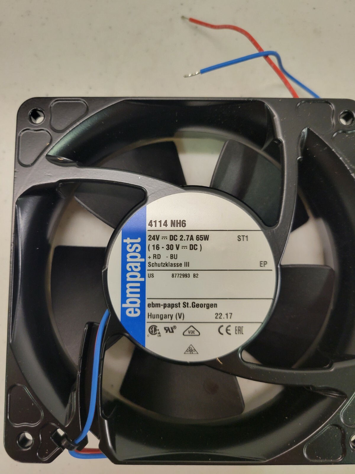 ebm-papst 4414H 24V 8.6W 4300RPM 141.3CFM 50dB Flange Mount Ball Bearing DC Fan