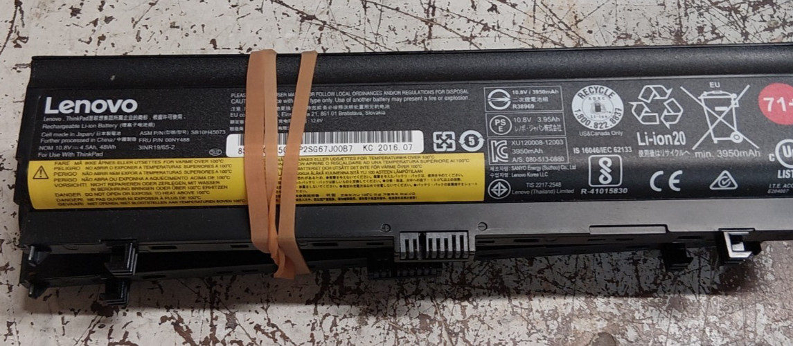 2 x USED 00NY488  Battery for Lenovo ThinkPad L560 L570 SB10H45073 SB10H45074