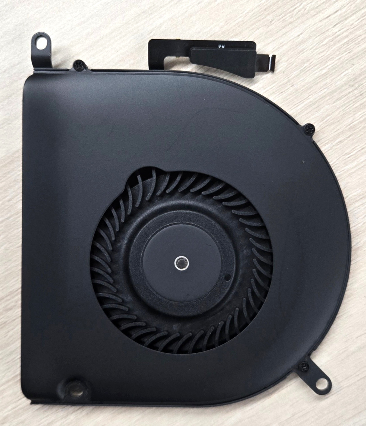 New APPLE OEM Right CPU Fan for MacBook Pro Retina 15-inch Mid 2015 #923-00536