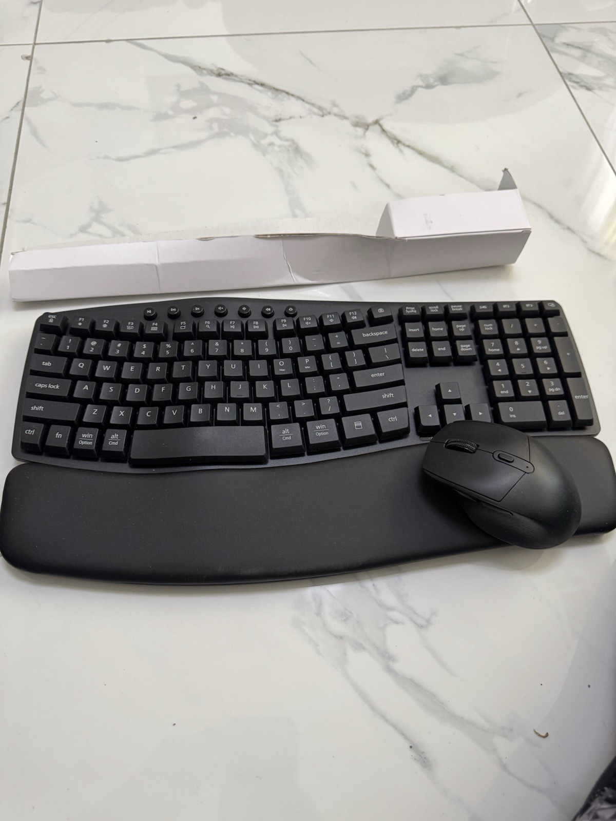 Keyboard Wireless and Mouse Combo MK399 Ergonomic Design 2.4G Full Size Wave