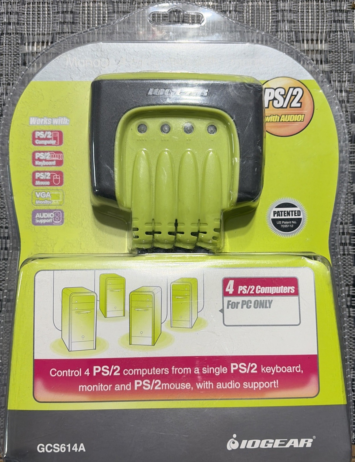 IOGear Model: GCS614A. Control 4 PS/2 Manager. New Old Stock 