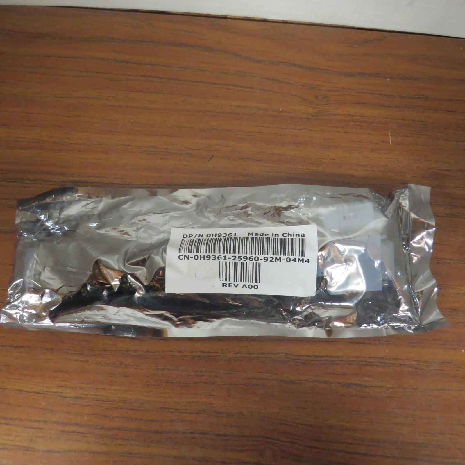 +NEW Genuine Dell DMS-59/2 DVI-I Dual Link Splitter Y Adapter Cable 0H9361 H9361