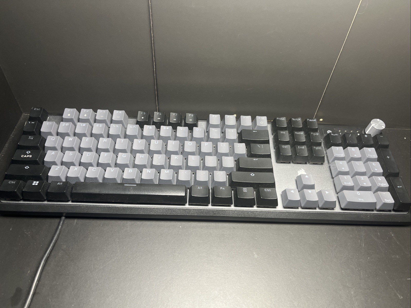 Corsair k70 RGB Core Mechanical Gaming Keyboard Model RGP0169