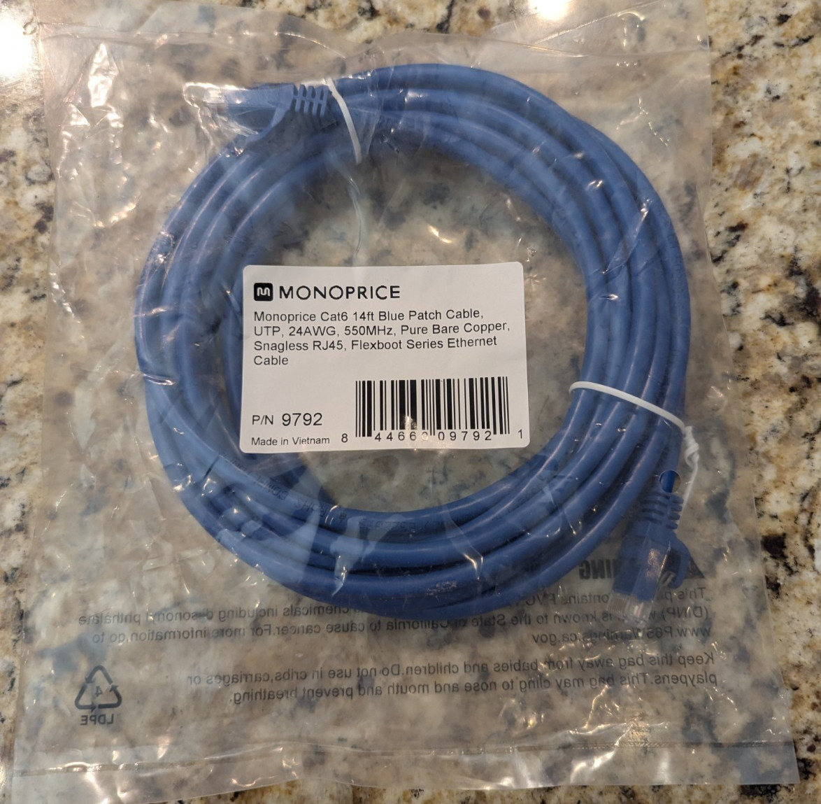 MONOPRICE 9792 Patch Cord Cat 6 Flexboot Blue 14 ft. 38F991 14 Feet
