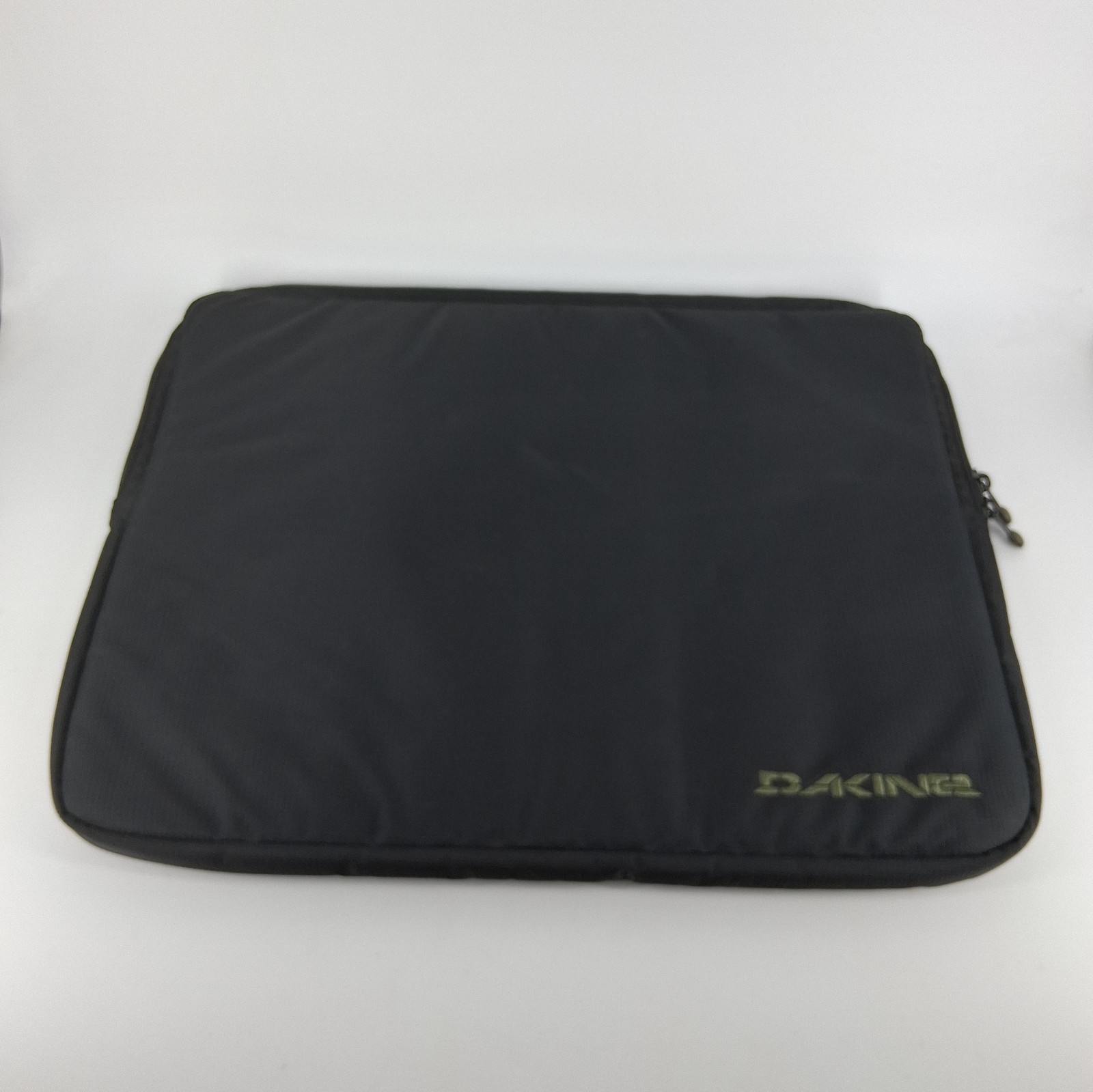 DAKINE Large laptop Padded Sleeve 18 Inch Black