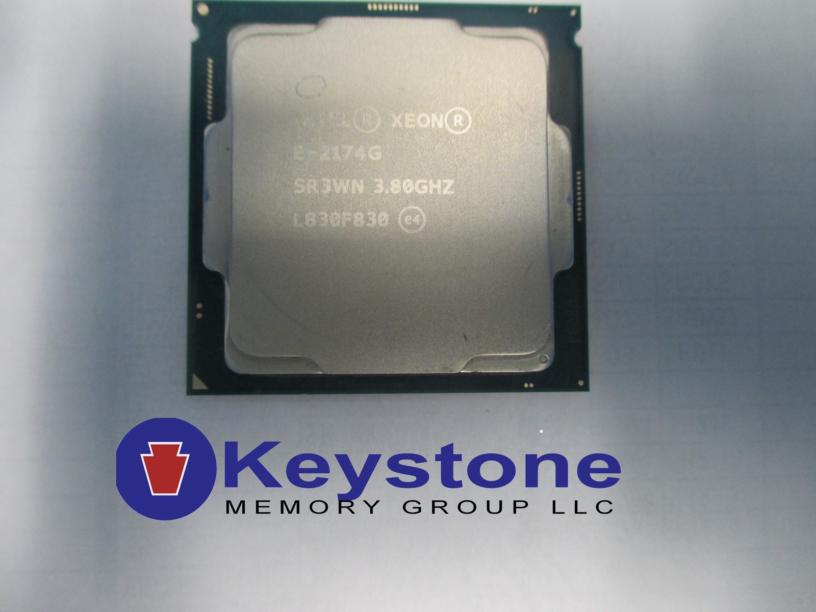 Intel Xeon E-2174G SR3WN 3.80-4.70GHz 4-Cores 8-Threads LGA-1151 CPU *km
