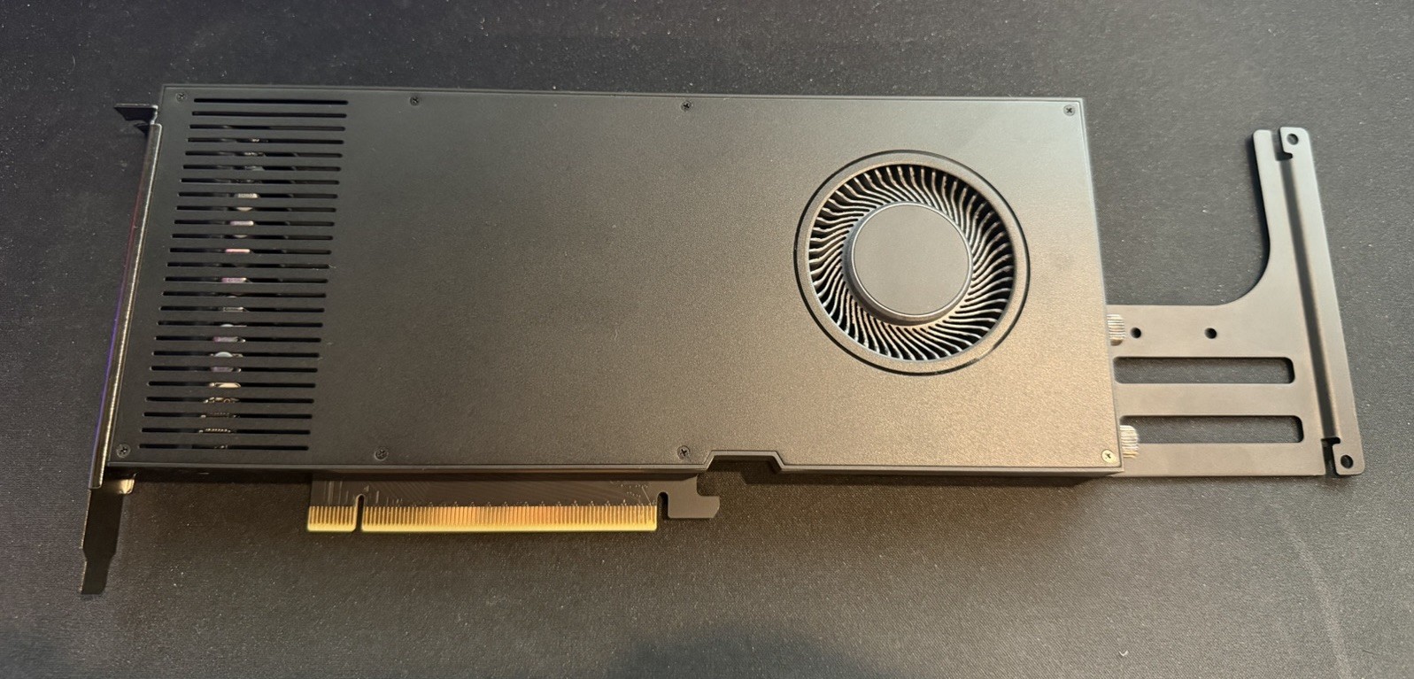 NVIDIA RTX A4000 16GB GDDR6 Single Slot Graphics Card Dell HGP0F 4x DP PCIe