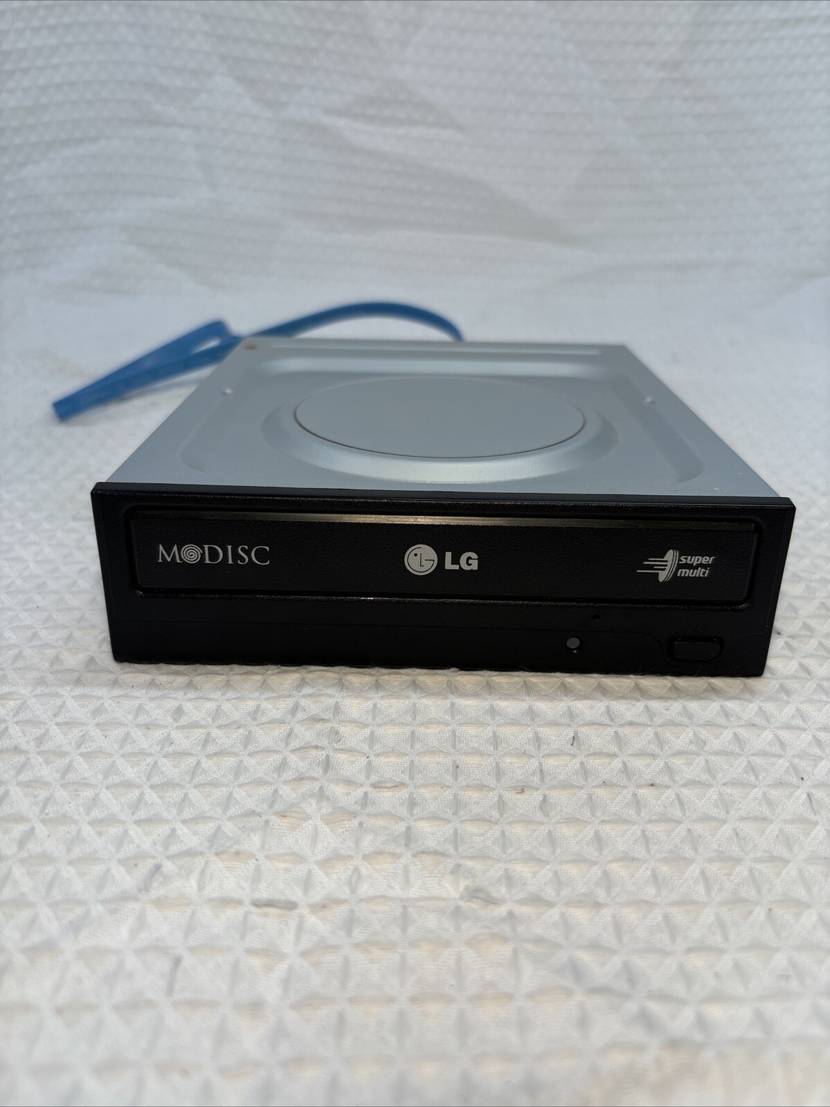 Data LG Super Multi DVD Rewriter M-Disc CDRW DVDRW SATA GH24NS90