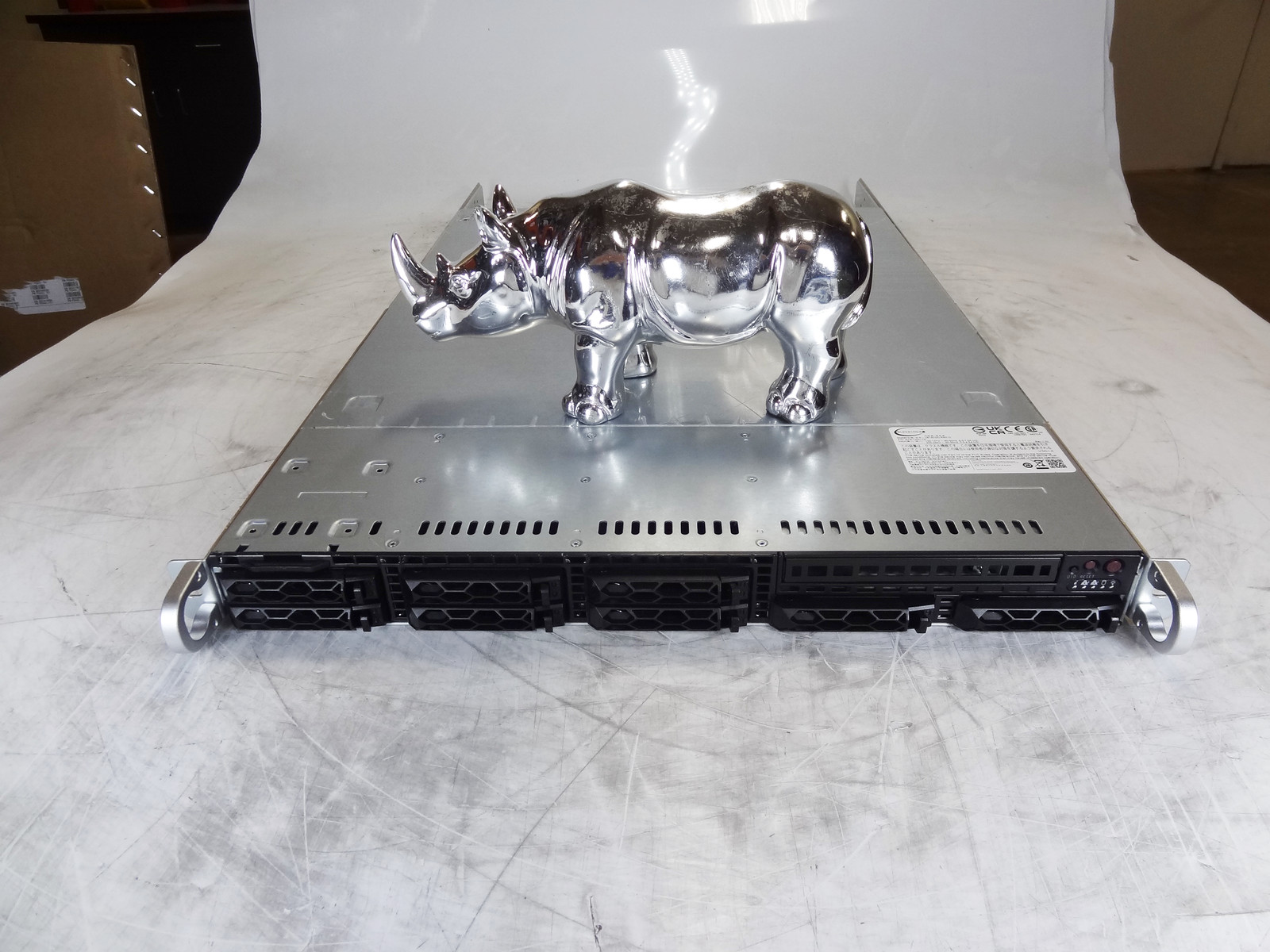 SuperMicro 120C-TR 1U  8x 2.5in Server