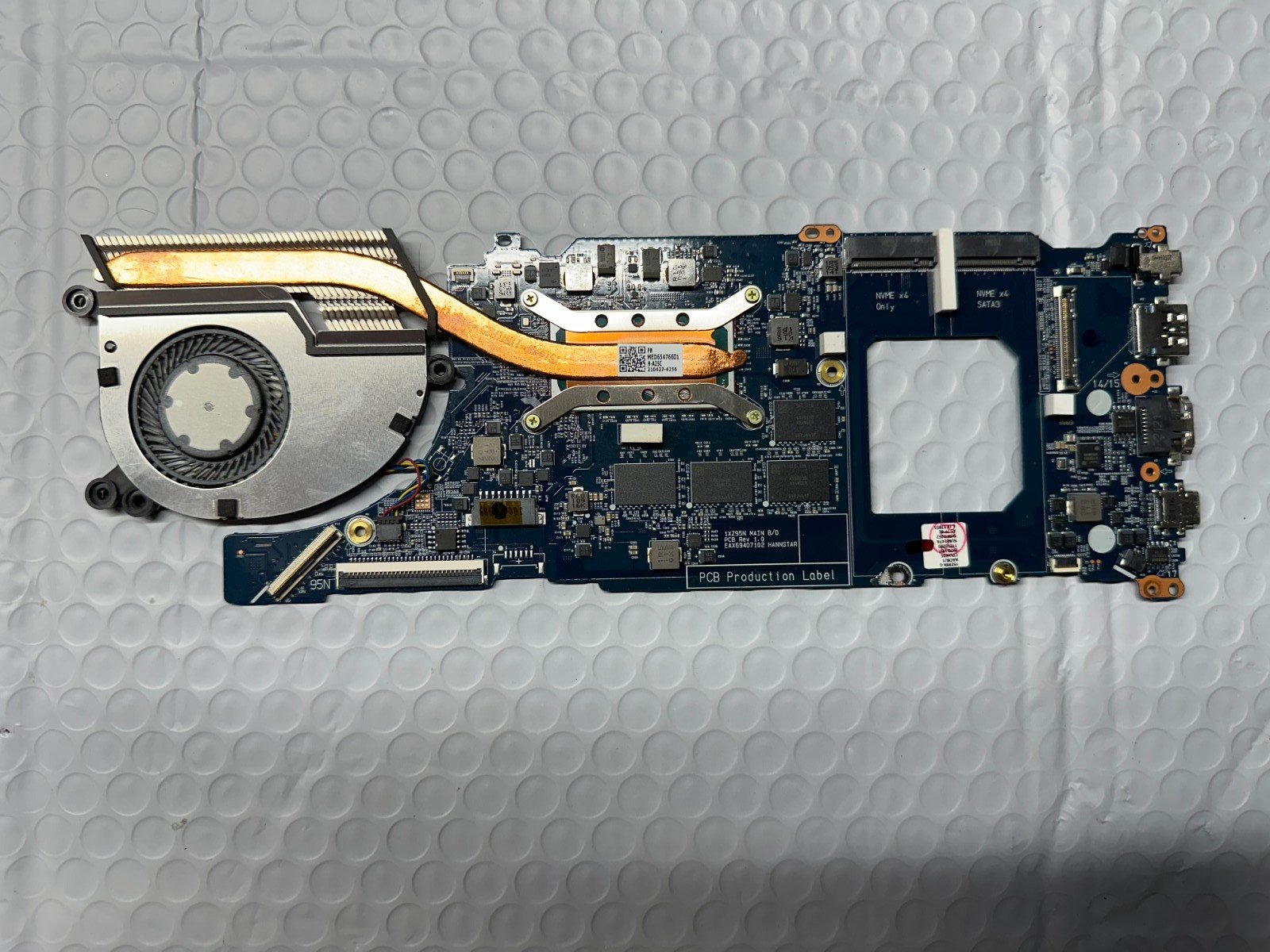 LG Gram 15z95n-g i5-1135g7 16gb motherboard EAX69407102
