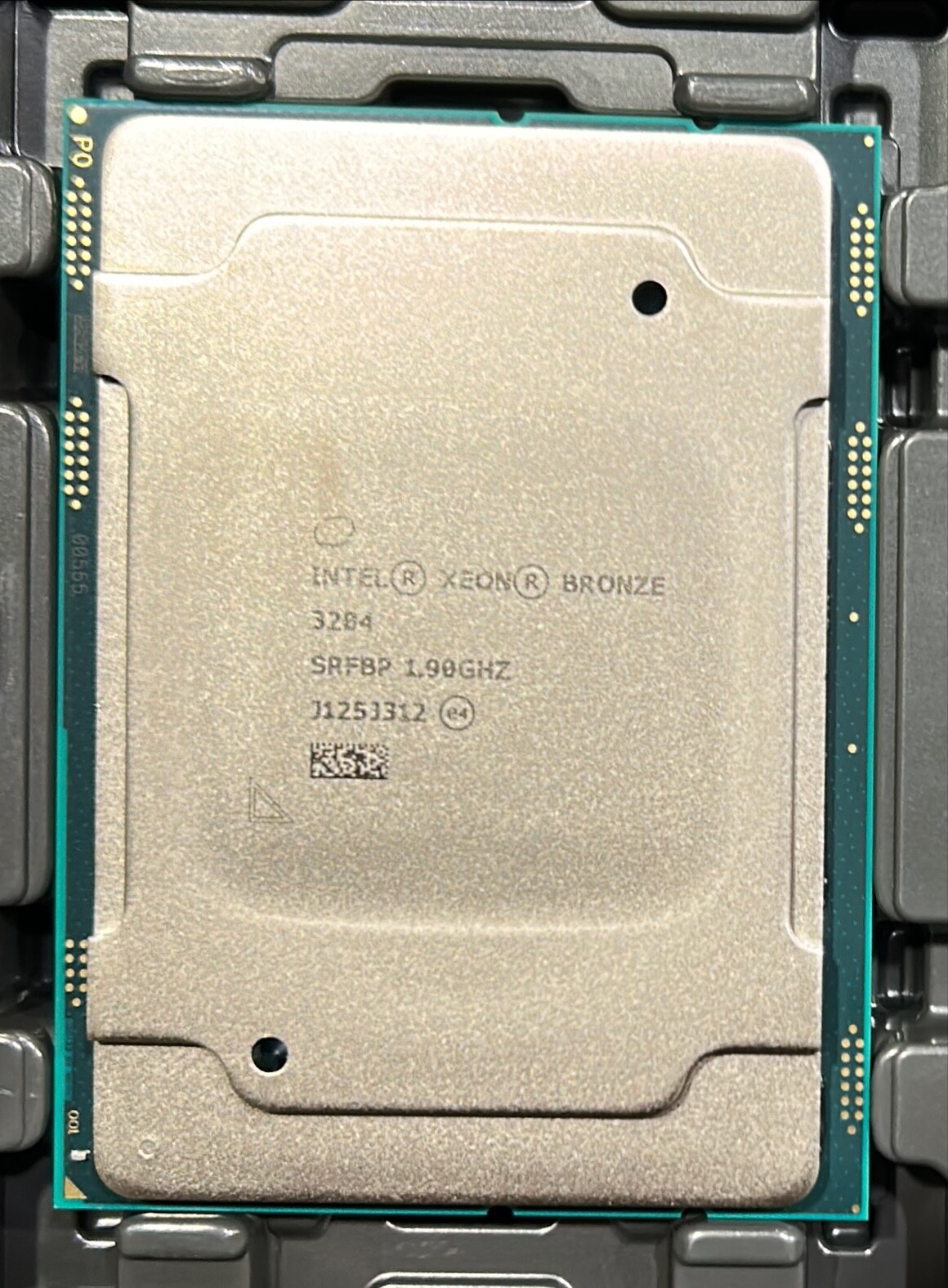 Intel CD8069503956700 SRFBP Xeon Bronze 3204 Processor 8.25M Cache WORKING PULL
