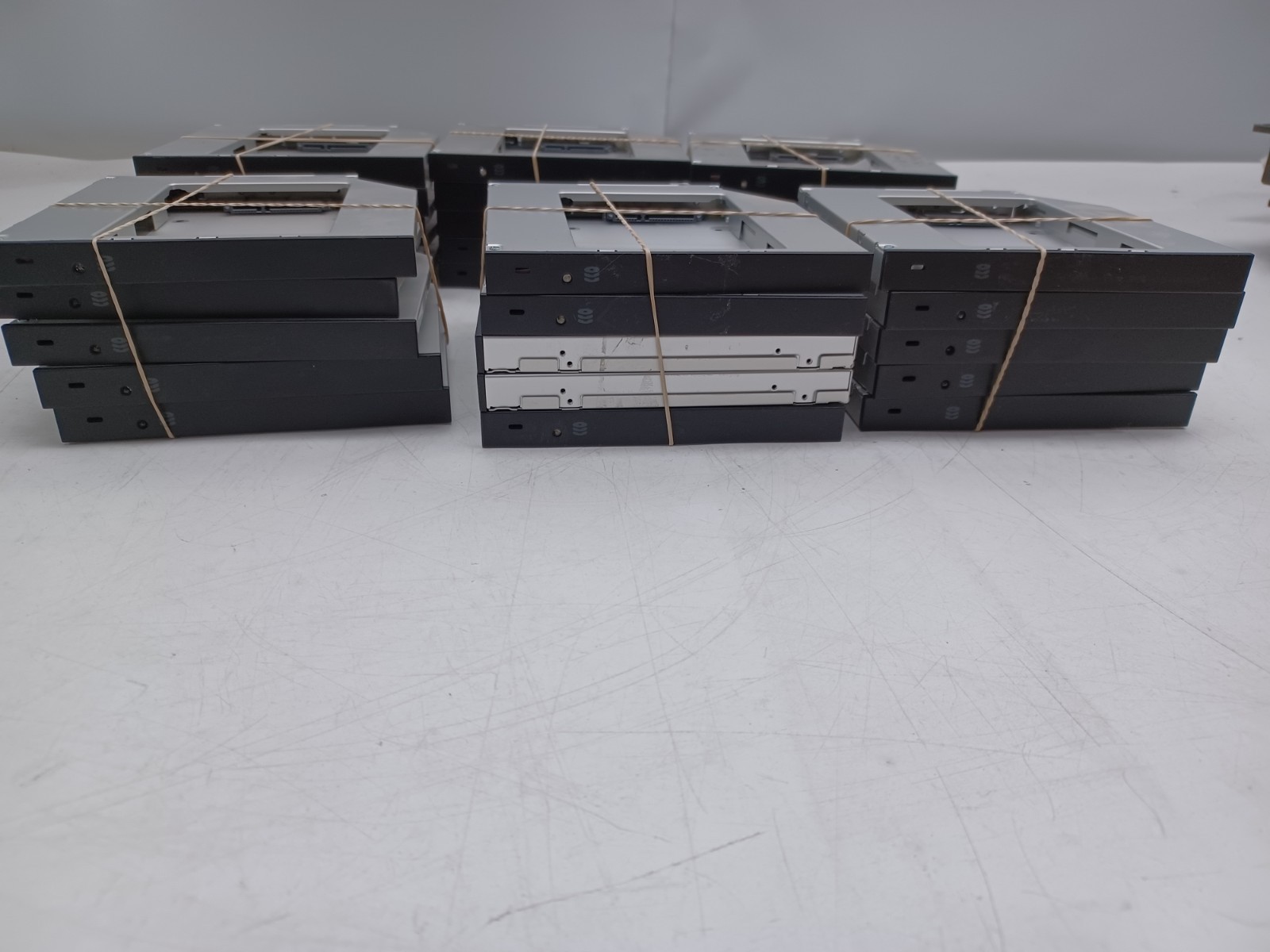 Lot of 30 Universal SATA 2nd HDD SSD Hard Drive Caddy For CD/DVD-ROM Optical Bay
