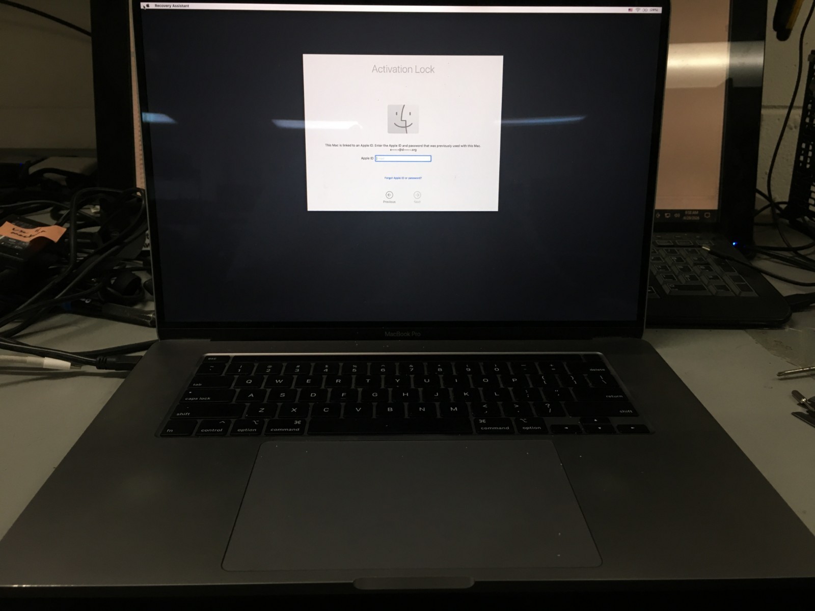 Apple MacBook Pro 2019 A2141 16" i7-9750H@2.6GHz 16GB  *Read* | C1712