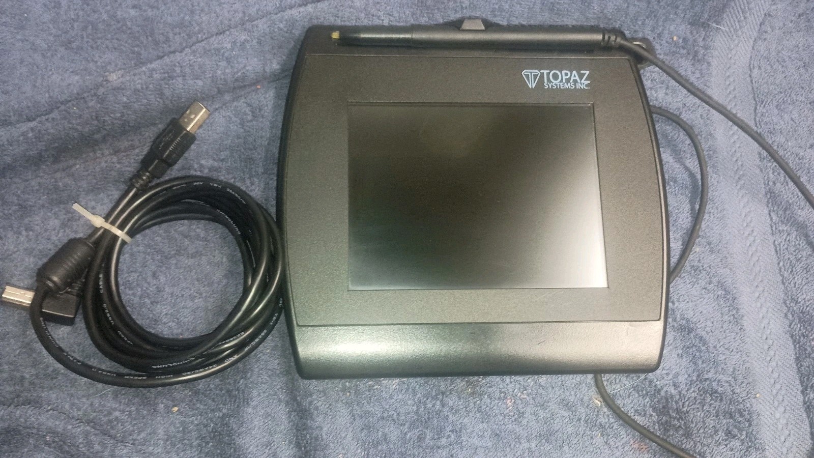 Topaz T-LBK766SE-BHSB-R SignatureGem LCD 4x5 Electronic Signature Pad USB