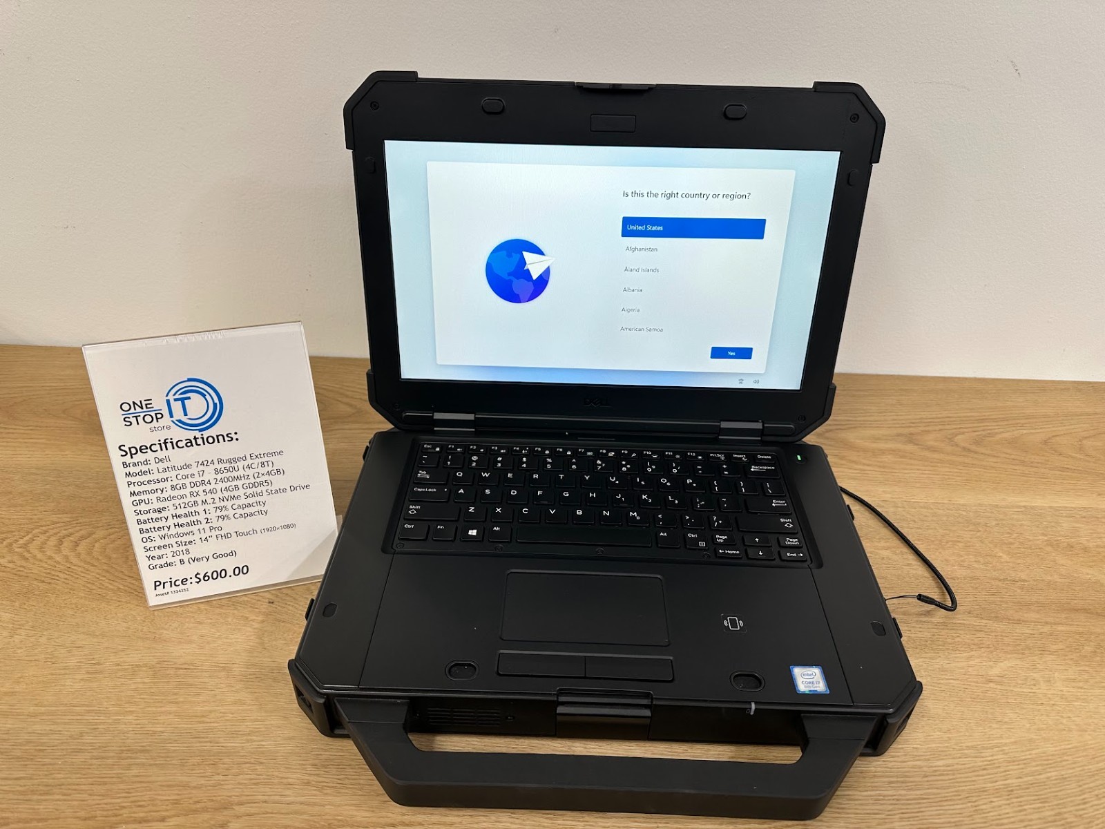 Dell 7424 Rugged Extreme, Core i7 8650U, 8GB DDR4, Radeon RX 540, 512GB SSD 2018
