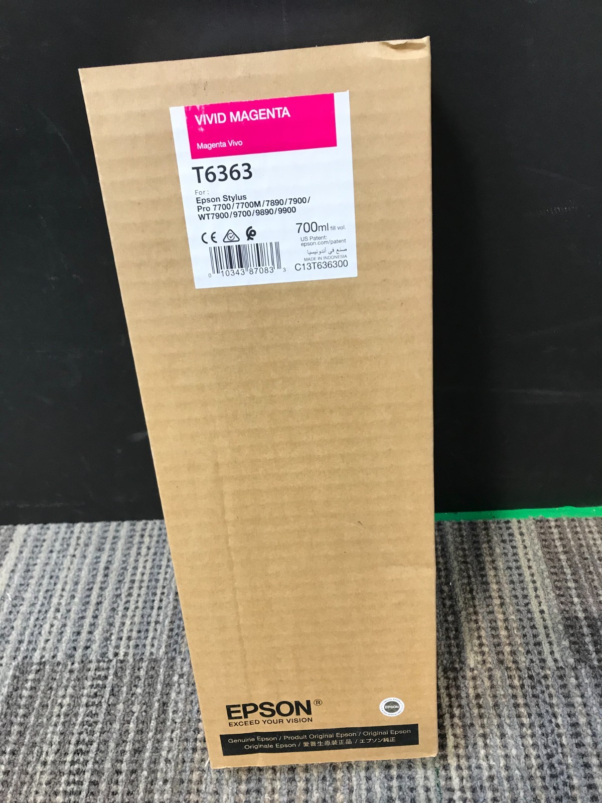 Genuine Epson Vivid Magenta Ink Cartridge T6363 -700ml *