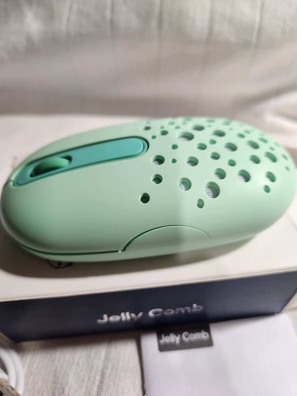 Jelly Comb IWG-DDS01 LED Backlit Wireless Mouse Mint Green USB 2.4G