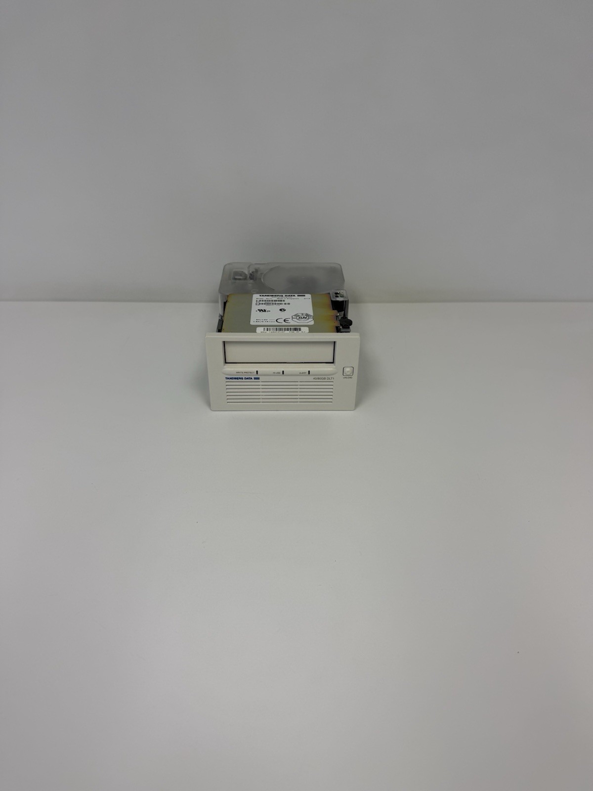 Vintage TANDBERG DATA DLT 1e, 40/80 GB data tape player/driver Tested