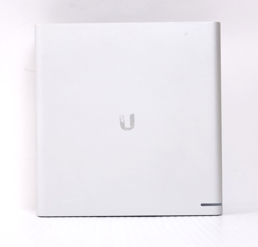 Ubiquiti Cloud Key Gen2 Plus UCK-G2-PLUS 1TB HDD y62