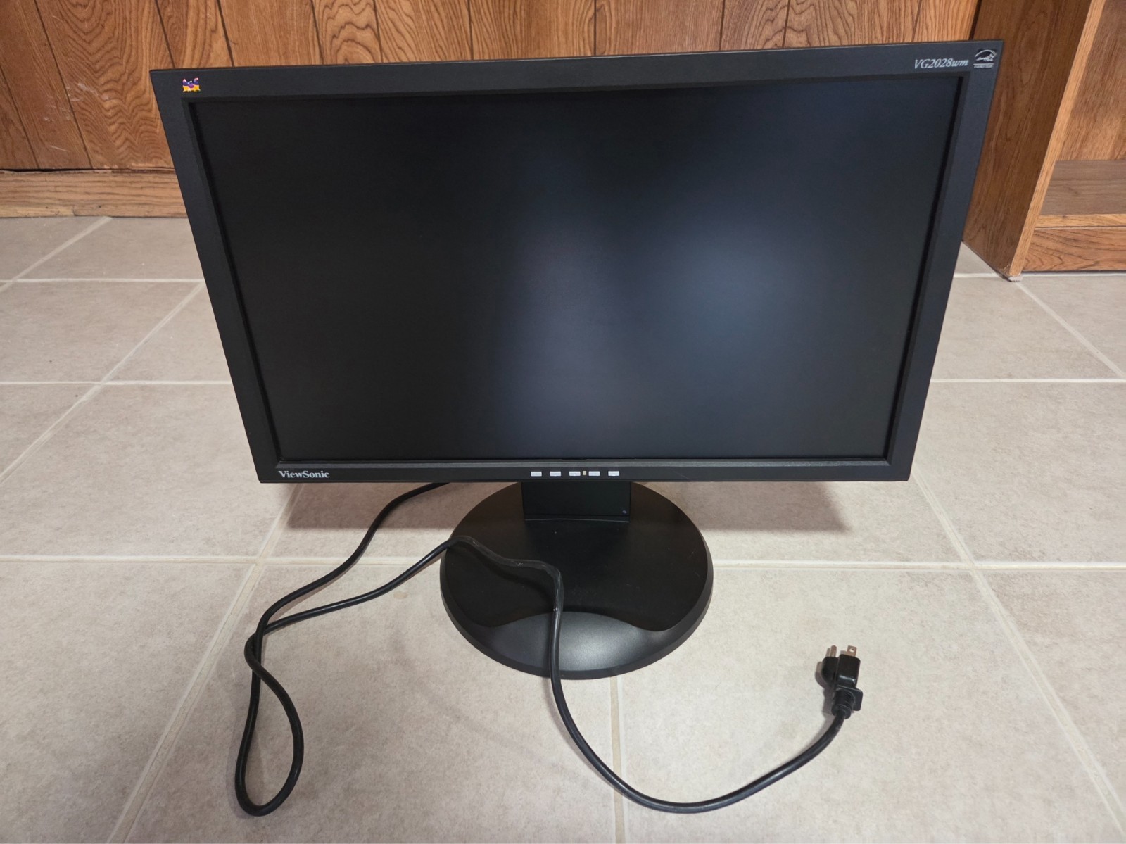 VIEWSONIC 20in LCD WIDESCREEN MONITOR WITH POWER CORD & STAND VG2028WM