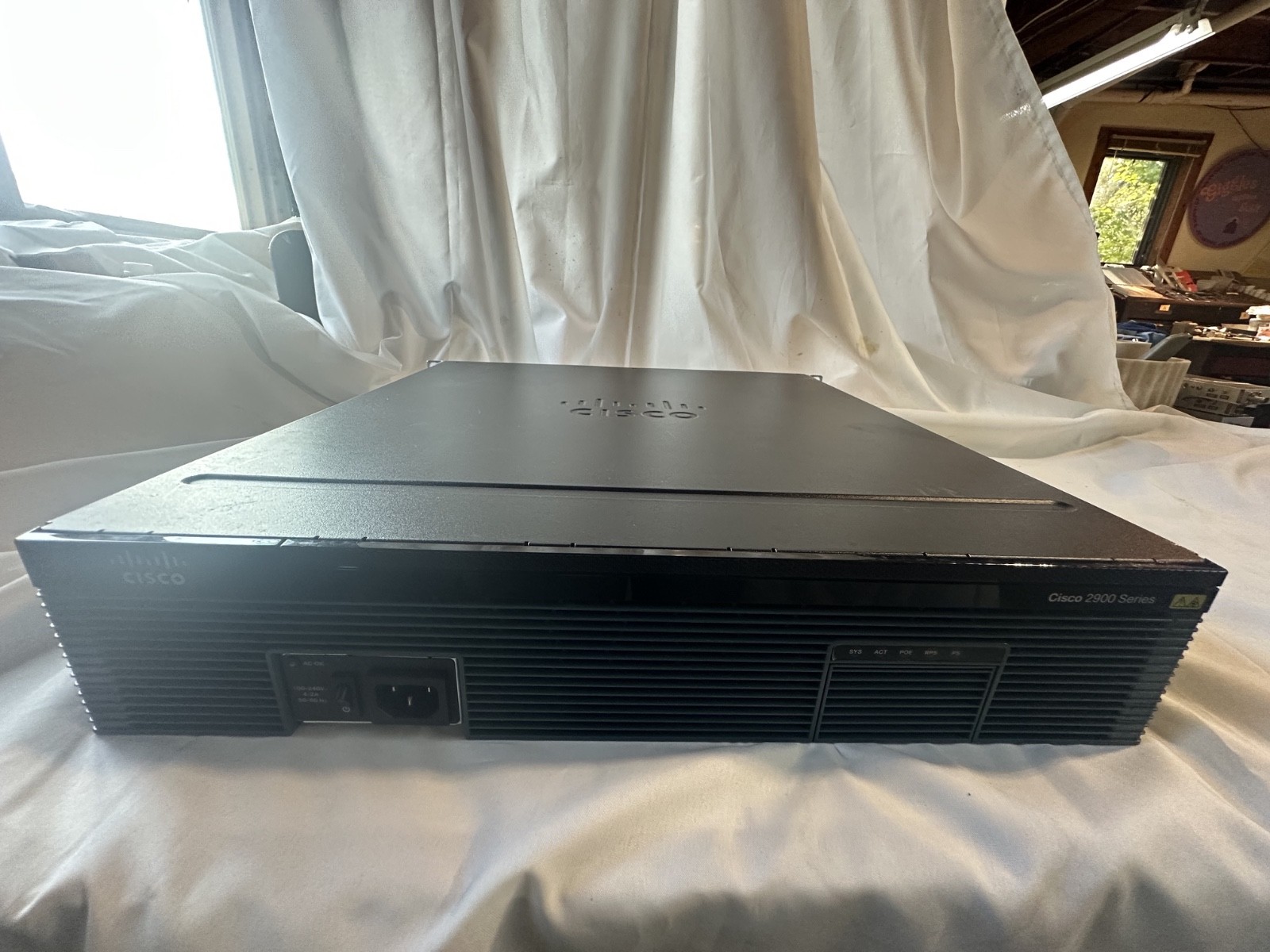 Cisco C2951-SEC/K9 W/3 GE, 4 EHWIC PORT CISCO2951 Security Router (TUK, JTS2)