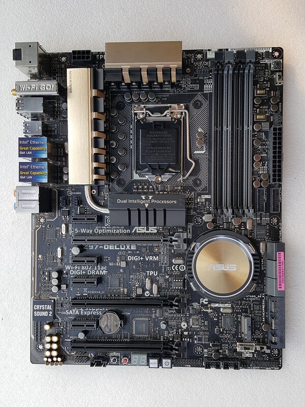 ASUS Z97-DELUXE Motherboard LGA1150 Chipset Intel Z97 DDR3 With I/O Baffle
