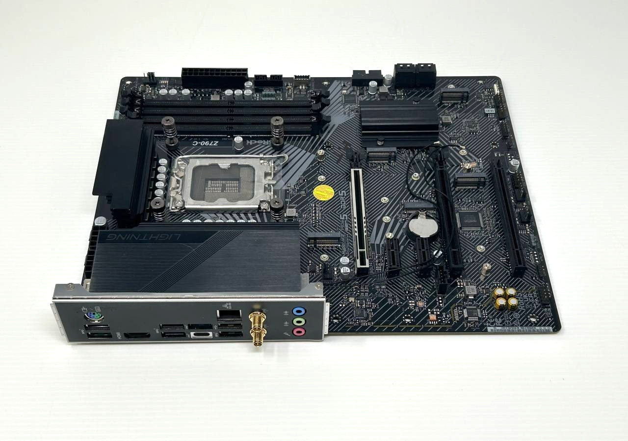 ASRock Z790-C WIFI ATX Motherboard Intel Socket LGA1700 DDR5 HDMI