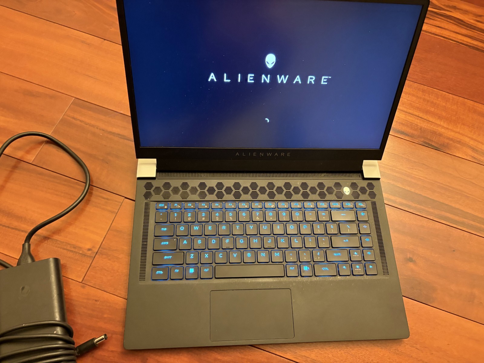 DELL Alienware X15 R2 15.6in Gaming Laptop Core i9-12900H 32GB 2TB RTX 3080 16G