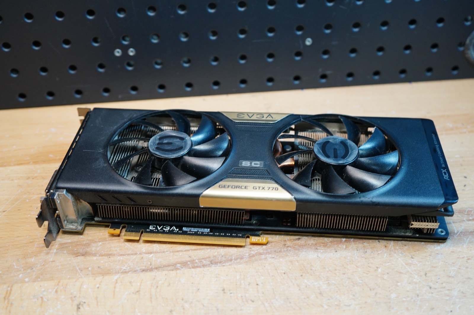 (H) EVGA GeForce GTX 770 SC 4GB ACX 04G-P4-3774-KR Graphics Card