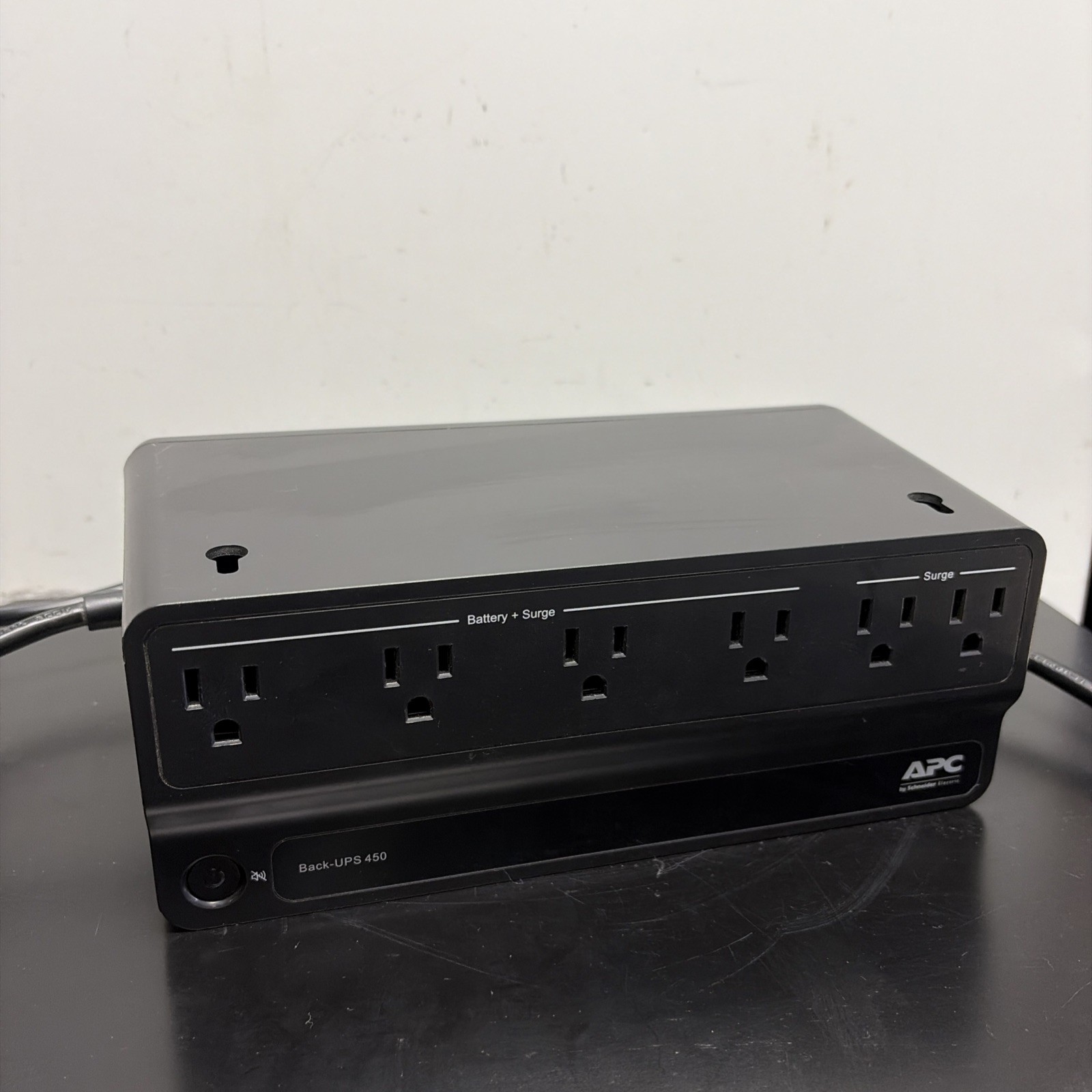 APC Back-UPS 450 BN450M 450VA/255W 6-Outlet Surge UPS Black Needs Battery