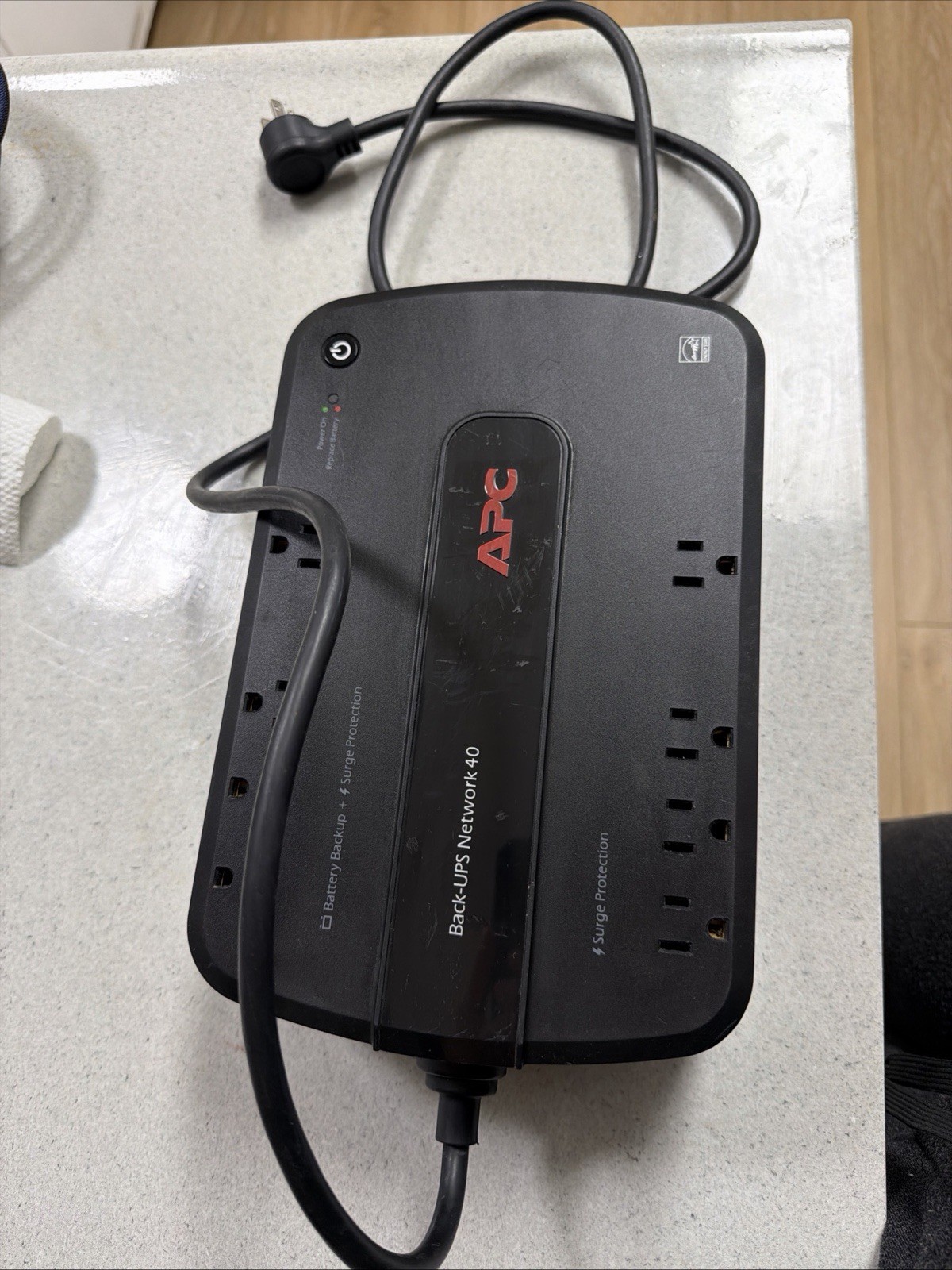 APC - Back-UPS 450VA Network 40 UPS - Black