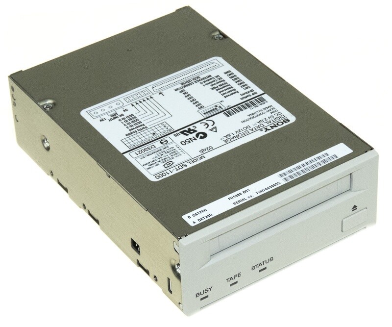 Streamer Sony SDT-11000 DDS-4 SCSI 3.5''