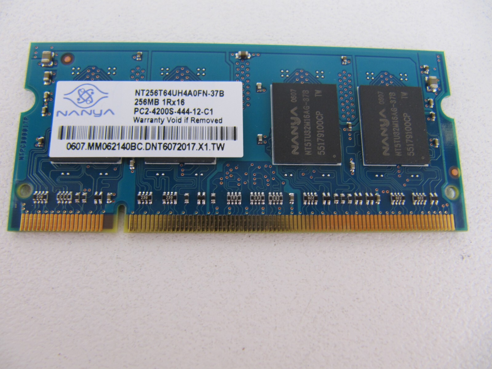 HP 412358-001 NANYA 256MB 1RX16 MEMORY CARD 533MHZ DDR2 PC4200 Genuine Original