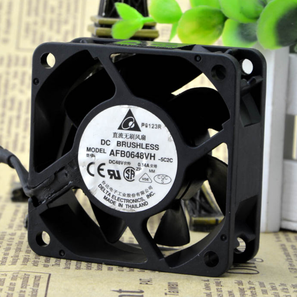 DELTA 6CM 6025 AFB0648VH 48V 0.14A Chassis Cooling Industrial Fan