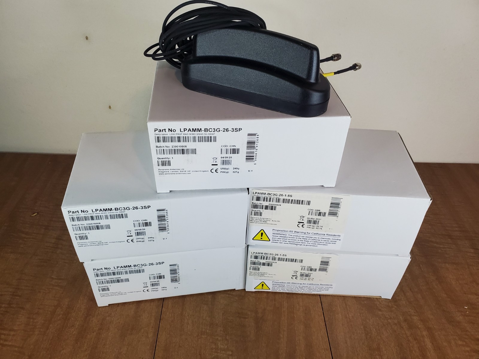Six (6)Panorama Antennas BPAM-BC3G-26-3SP Low Profile Cellular MIMO 2g/3g/4g LTE