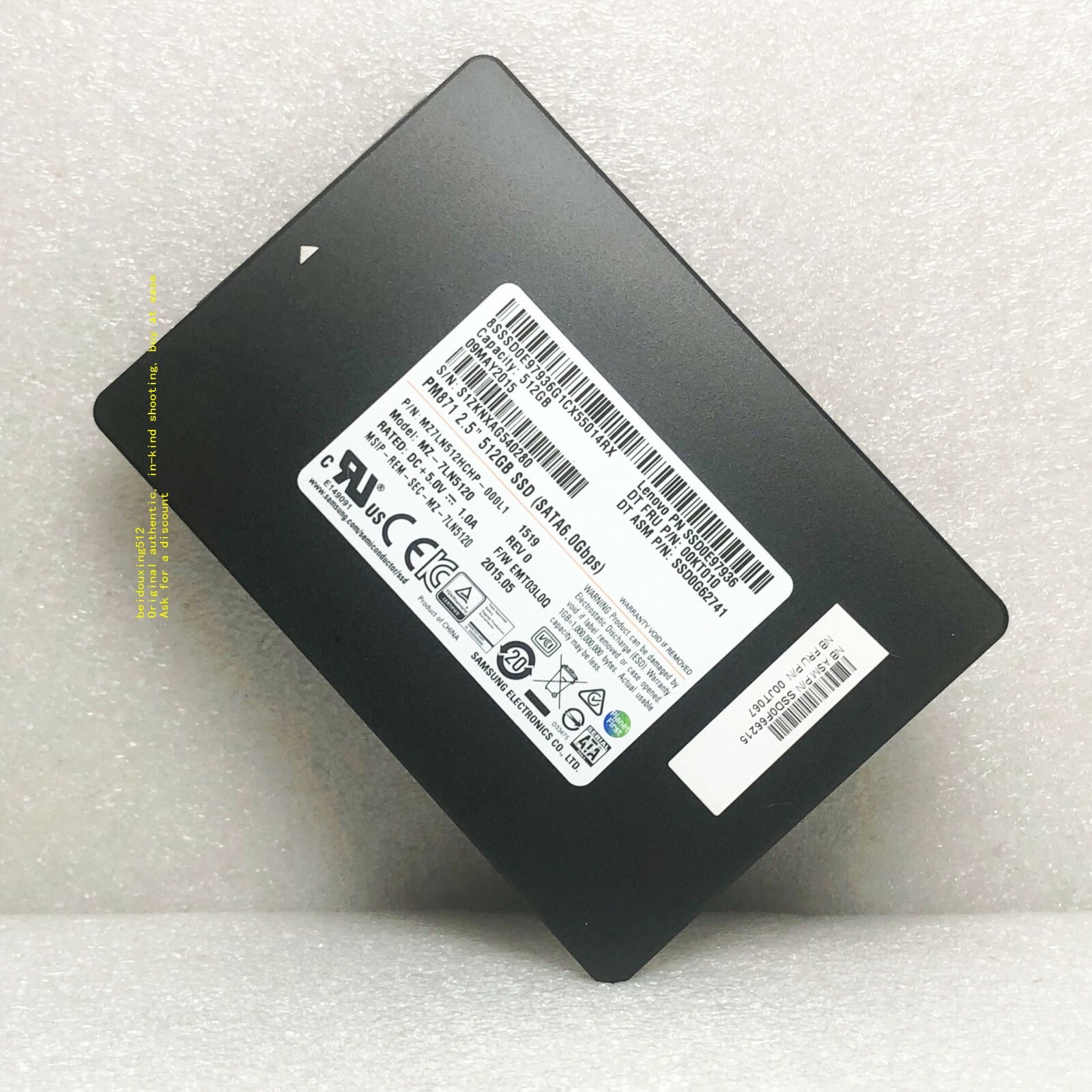 Samsung 871  MZ-7LN5120 512 GB 2,5 "SATA III  6,0 Gb / s  SSD