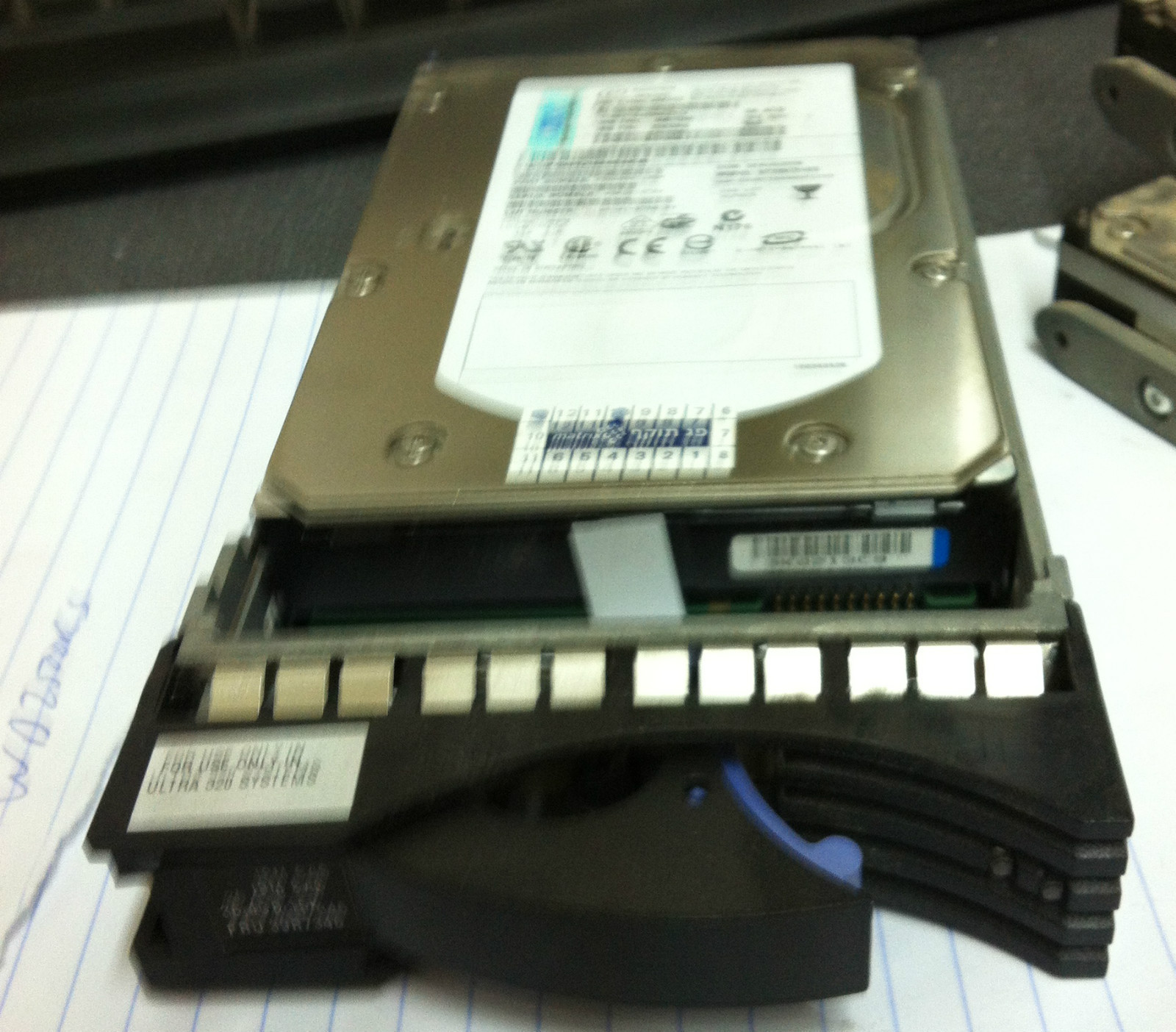 IBM 40K1042 39R7346 26K5840 eServer xSeries 36.4GB SAS 15K RPM Hard Disk Drive