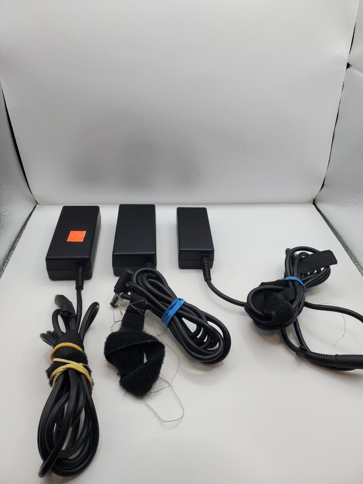 lot of 3 Original HP AC Adapter Power Charger PPP009C, ppp009l-e, hstnn-ca40