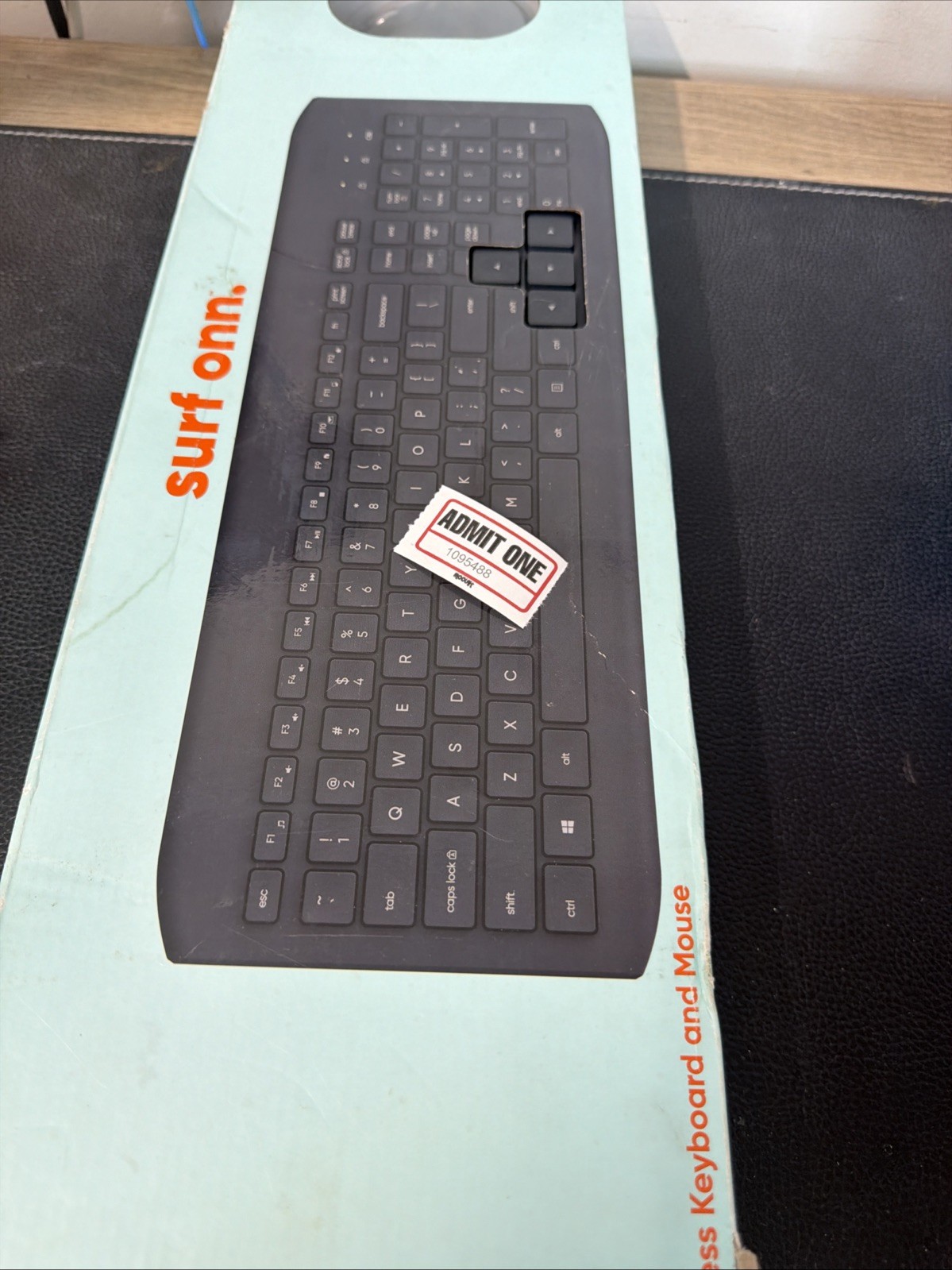 ONN 100009054 Wireless Standard Keyboard & Mouse With 5 Buttons