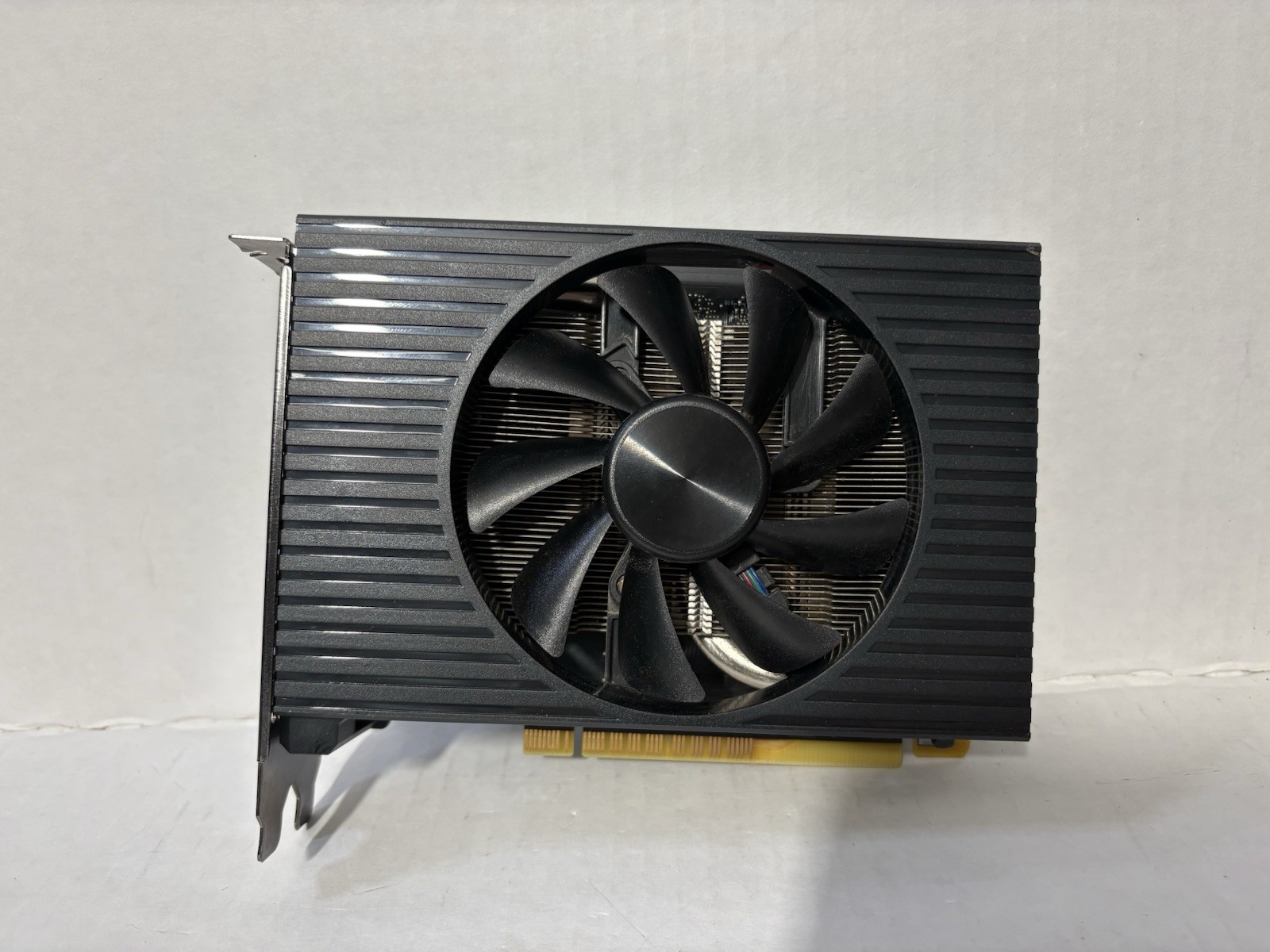 Dell NVIDIA GeForce RTX 4060 8GB GDDR6 Graphics Card 1YXVY
