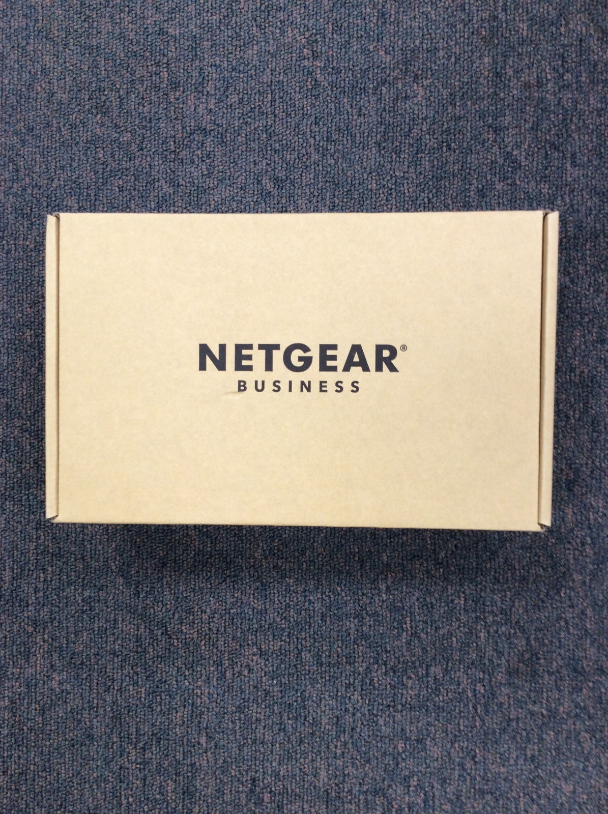 NETGEAR GS305EP-100NAS 5-Port Gigabit PoE+ Easy Smart Managed Switch