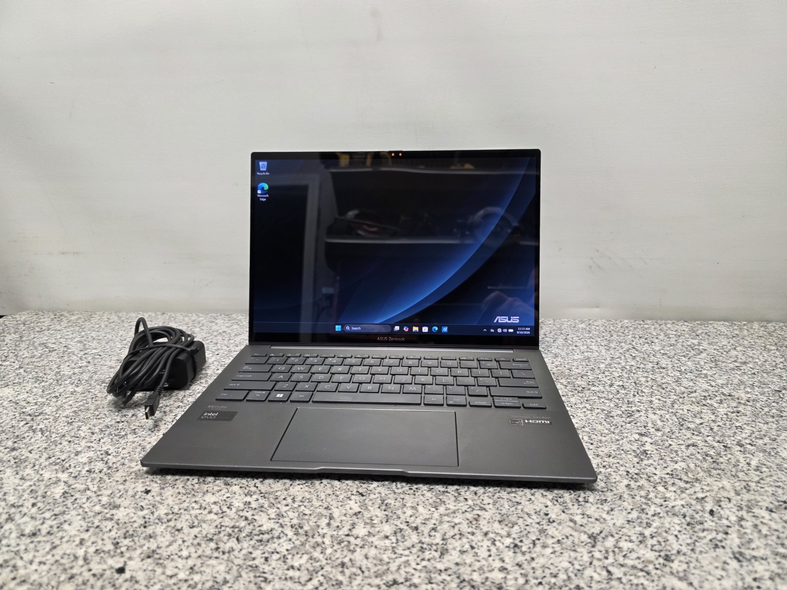 Asus Zenbook 14 Q415M Win 11 Intel Ultra 5 8GB RAM 512GB SSD 14" Touch Laptop PC