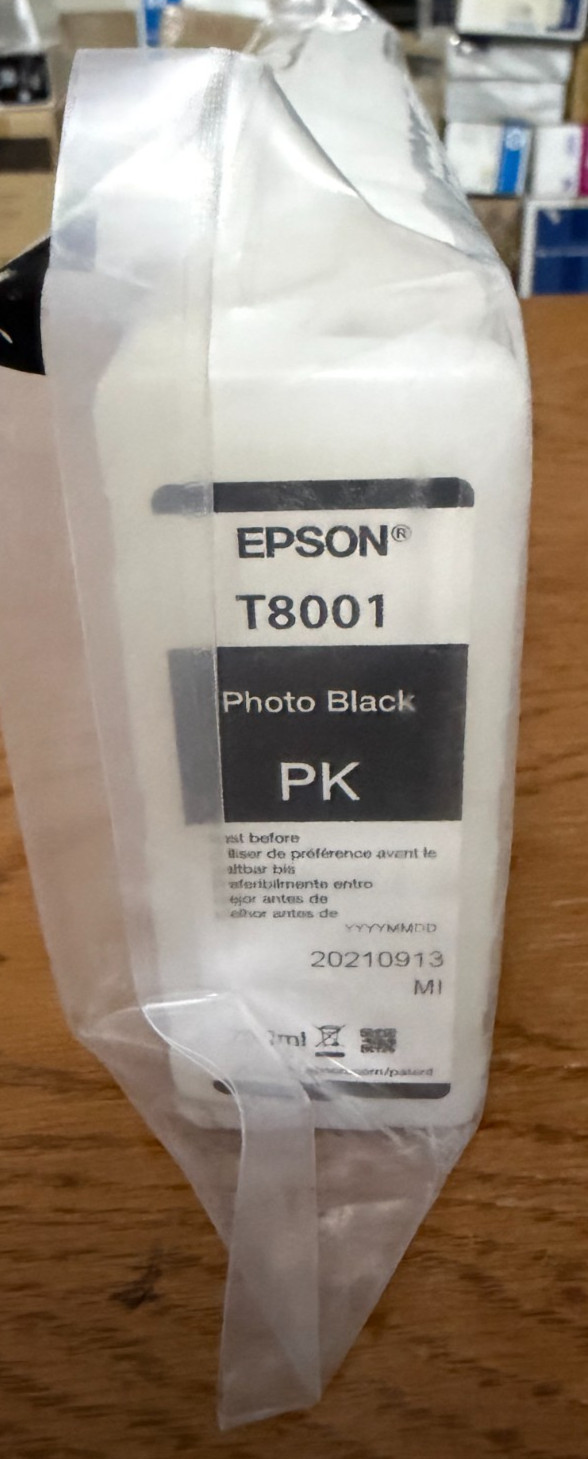GENUINE Epson T8001 Photo Black Ink Cartridge 700ml SureColor P10000 P20000 NEW